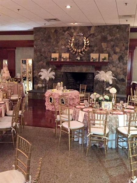 Rolling Hills Country Club