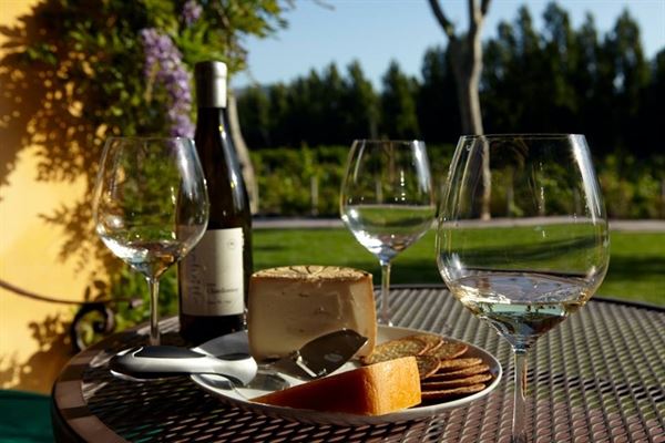 AIDA Bistro & Wine Bar