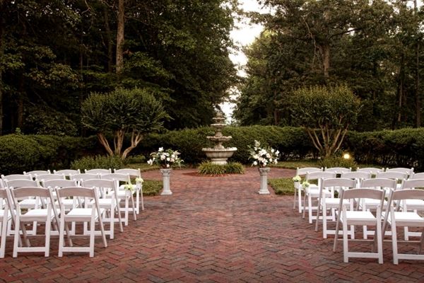 The Apple Blossom Inn