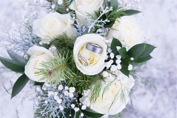 Lace & Locket Photography