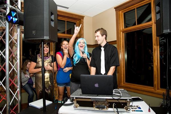 Reeverb Entertainment