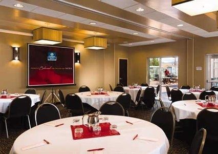 Cambria Hotel & Suites Raleigh-Durham Airport