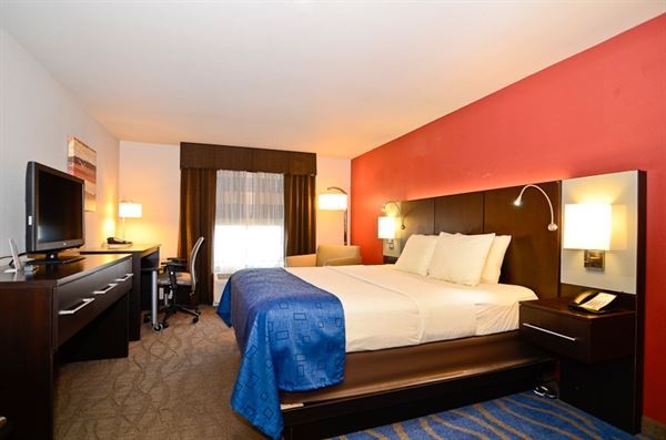 Astoria Hotel and Event Center