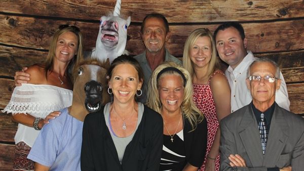 The Puget Sound Photo Booth Co.