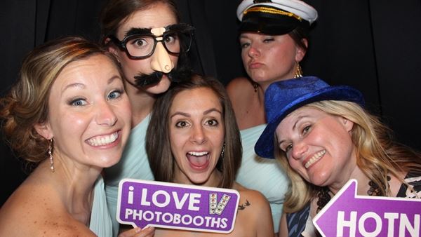 The Puget Sound Photo Booth Co.