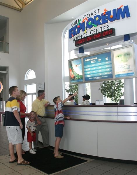 Exploreum Science Center