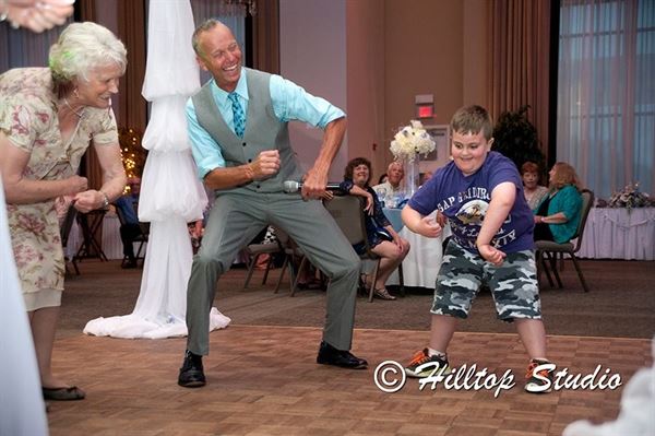 Just Kidding Around Entertainment