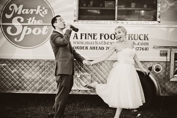 Run Away With Me Weddings & Elopements