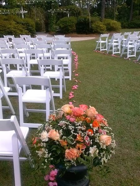 E-Scential  Gift Baskets , Wedding & Event Planning 2 LLC