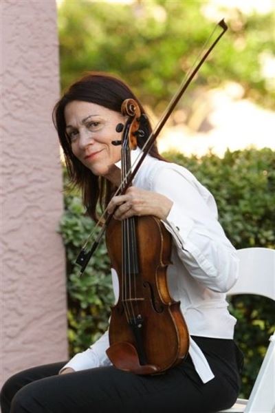 Laurie Vodnoy-Wright Violinist