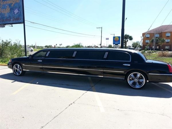 All Over The Valley Limousine