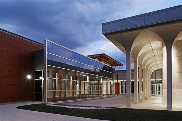 Cedarhurst Center for the Arts