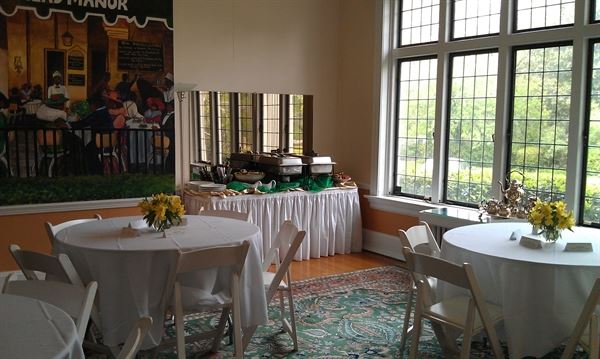 Morehead Manor Bed and Breakfast