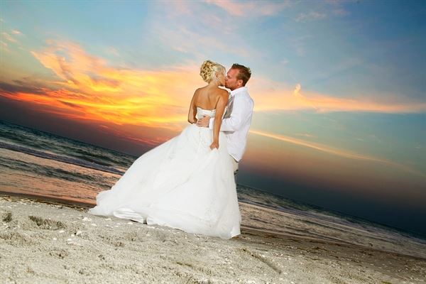 'Tween Waters Island Resort & Spa