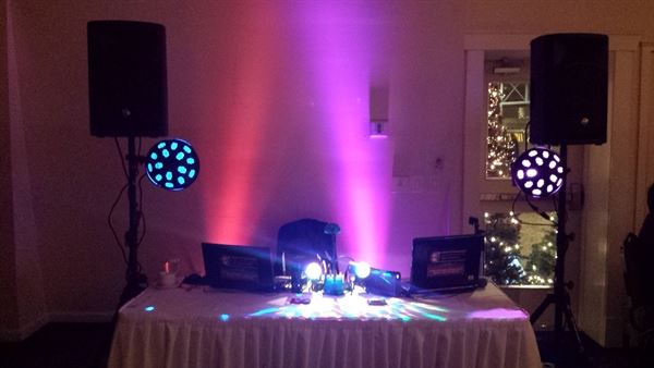 Name That Tune Show-Whistler