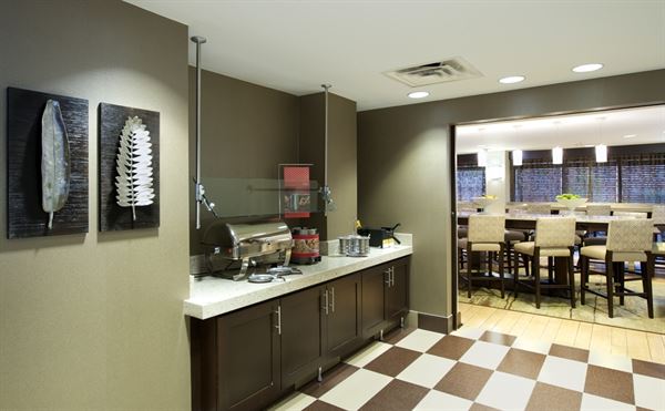 Hampton Inn Mall of Georgia