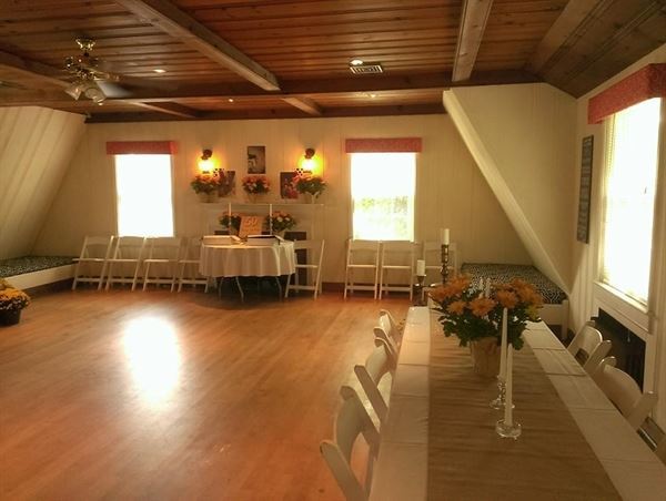 Morehead Manor Bed and Breakfast