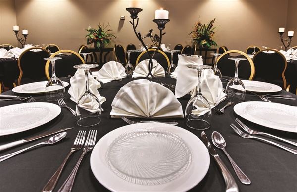 Cherokee Casino - Will Rogers Downs