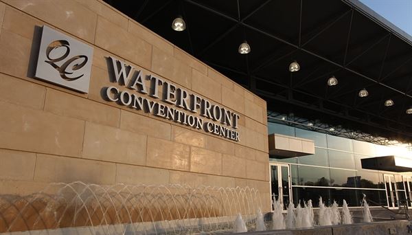Quad-Cities Waterfront Convention Center