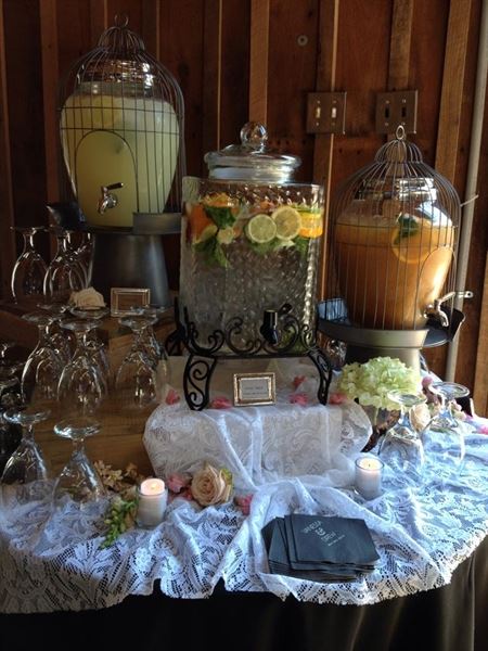 Vintage Cakes & Catering