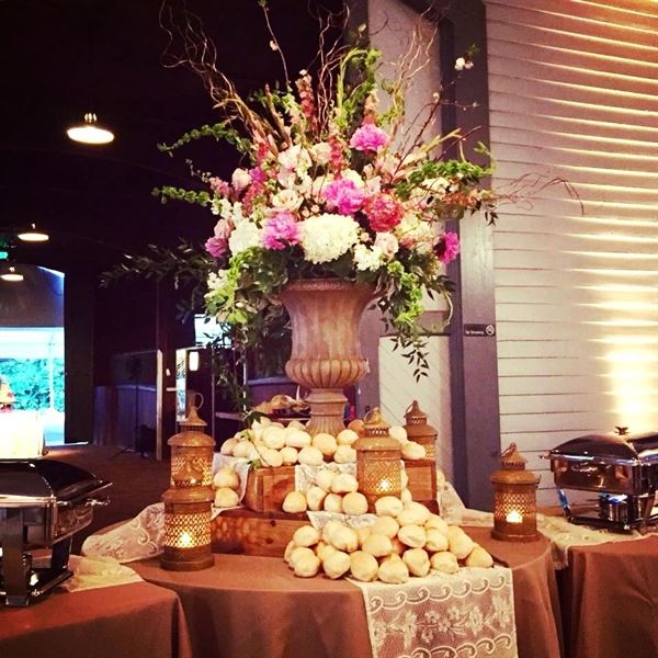 Vintage Cakes & Catering