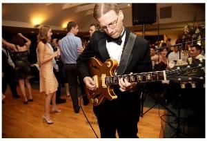 Earl Lee & The Early Revue Band