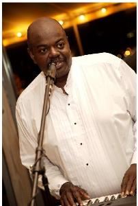 Earl Lee & The Early Revue Band