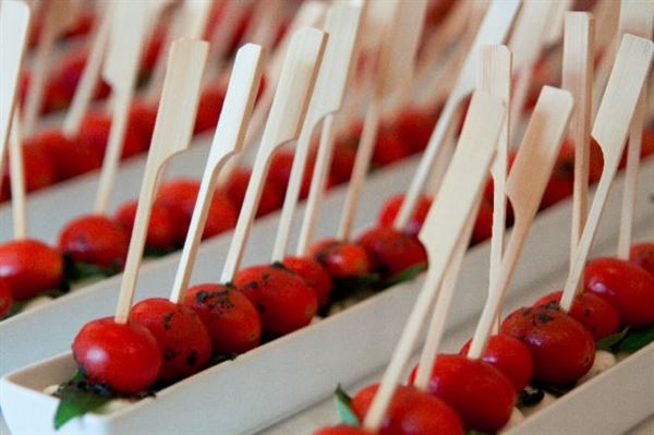 FRESH Canadian Content