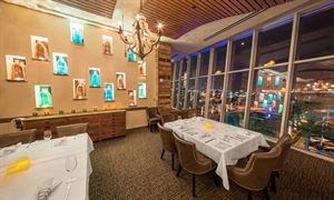 Vintana's Vintage Dining Room