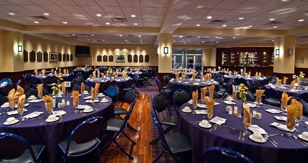 Martin's/Bo Brooks at the Academy