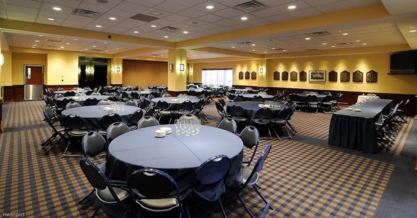 Martin's/Bo Brooks at the Academy