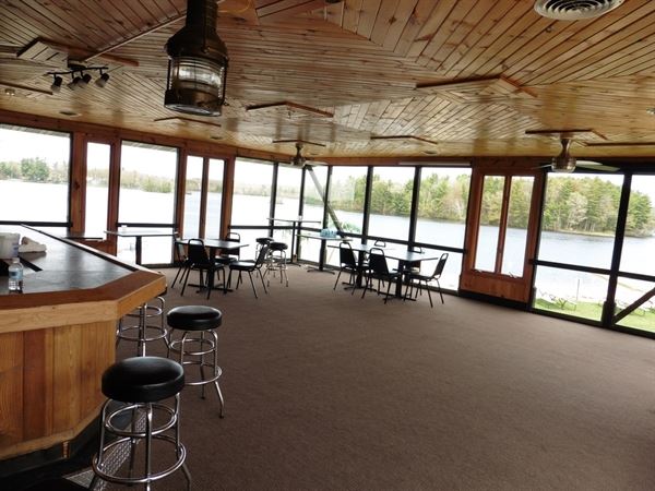 Tiki Beach Bar & Grill Waterfront Party Room!