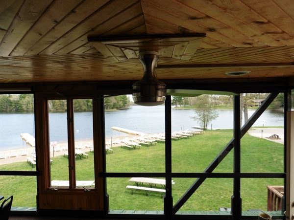 Tiki Beach Bar & Grill Waterfront Party Room!