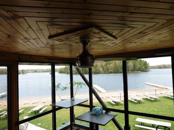 Tiki Beach Bar & Grill Waterfront Party Room!