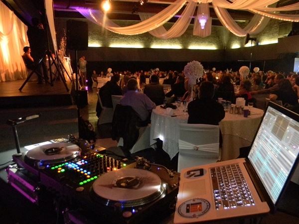 QUARTZ LOCKED PRODUCTIONS