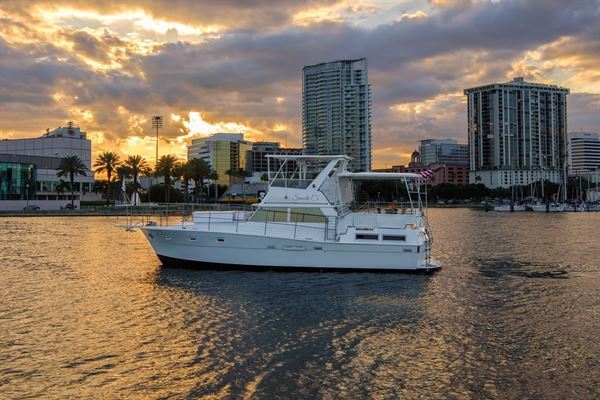 Tampa Bay Yacht Charter