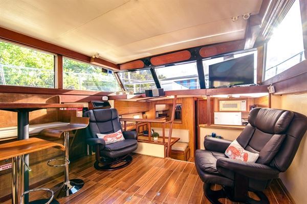 Tampa Bay Yacht Charter