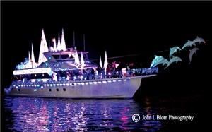 Newport Beach Christmas Boat Parade Cruises