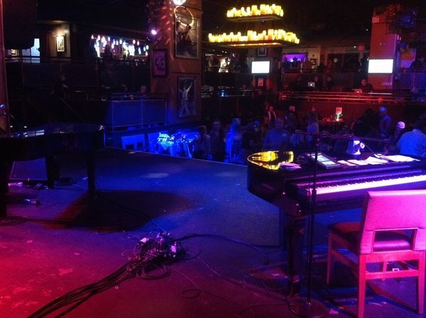 Shake Rattle & Roll Pianos