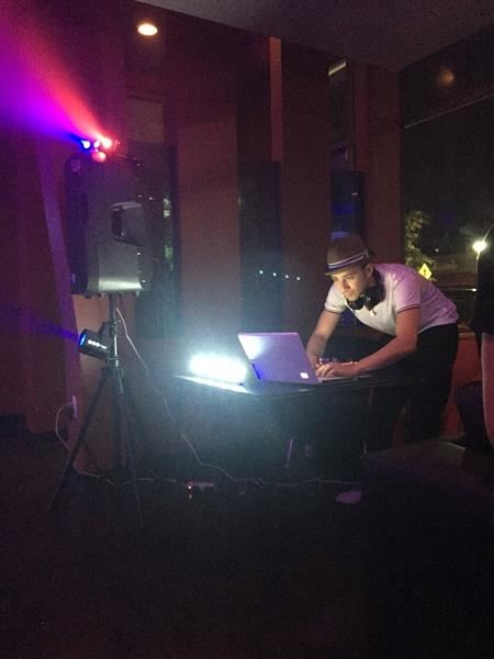 DJ Afrikano - Arabic & International DJ & HipHop DJ