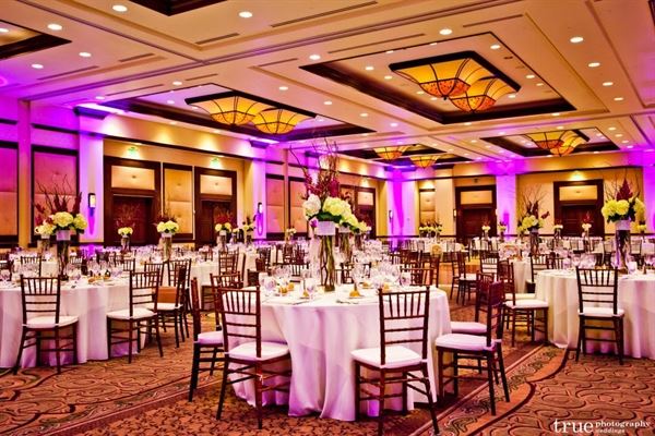 Becks Entertainment and DJ Service