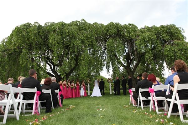 Colonial Golf and Tennis Club