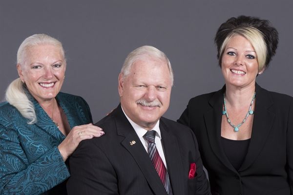 Elegant Vegas Weddings