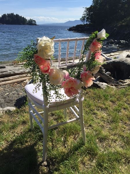 Over the moon Wedding & Event Rentals