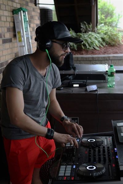 DJ Afrikano - Arabic & International DJ & HipHop DJ