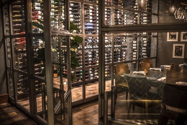 V&E Restaurant Group