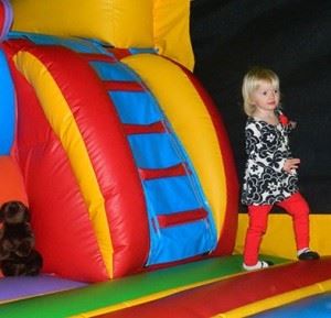 Ghostly Manor Thrill Center