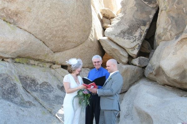 Joyful Weddings & Marriages - Joshua Tree