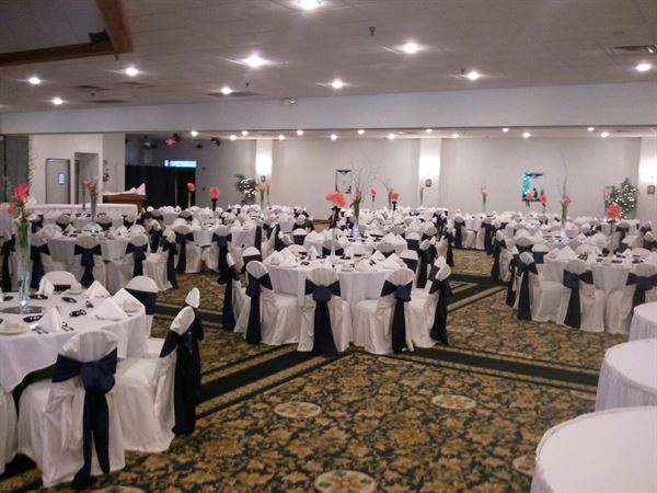 Golden Leaf Banquet Center