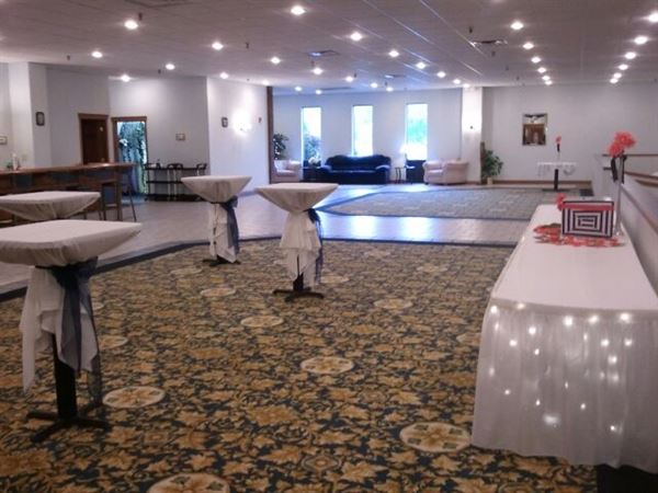 Golden Leaf Banquet Center